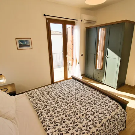 Dommu Livia Lotzorai