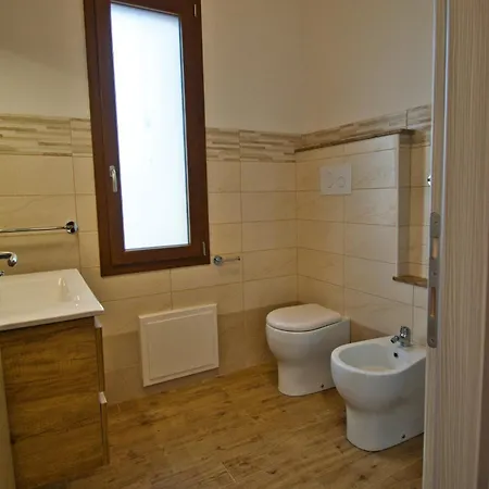 Dommu Livia Lotzorai