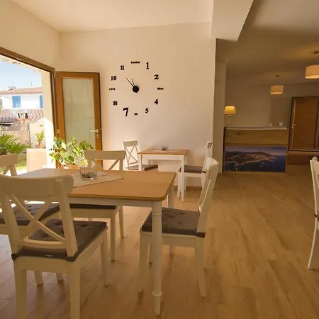 Dommu Livia Lotzorai