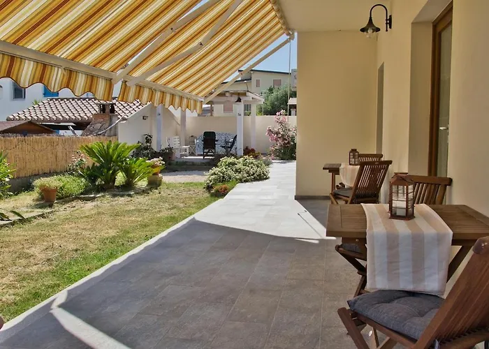 Dommu Livia 3* Lotzorai