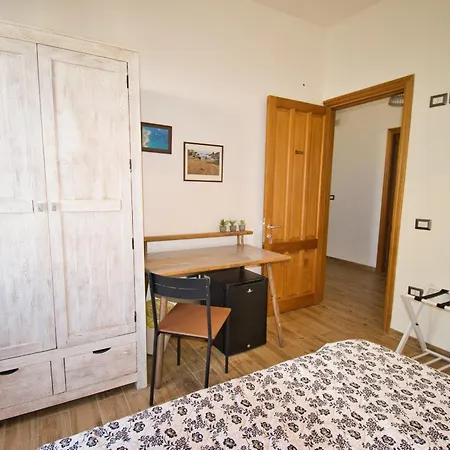 Dommu Livia Guest house *