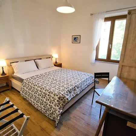 Dommu Livia Guest house