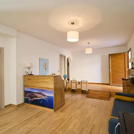 Dommu Livia Guest house